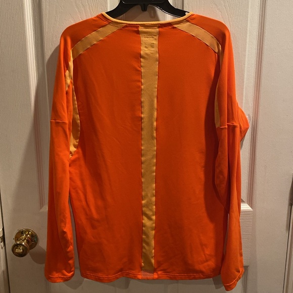 GORE running where size L. Orange long sleeve. - Picture 6 of 6